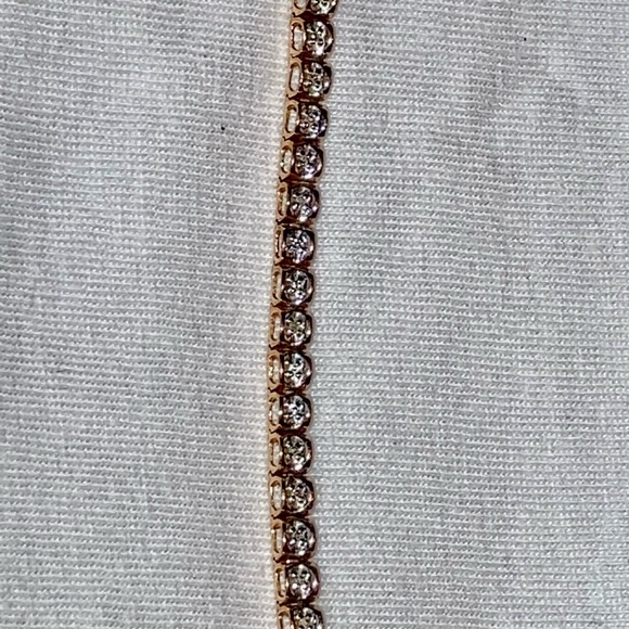 Micheal Kors 10k Rose Gold tennis bracelet - Picture 3 of 10